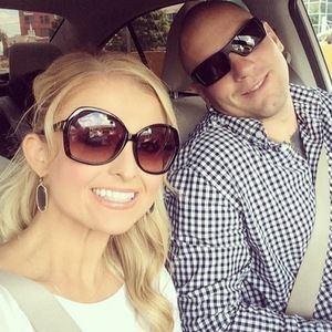 Meet your Posher, Dara